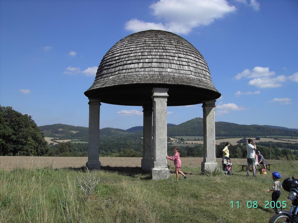 Pension Vseruby Экстерьер фото