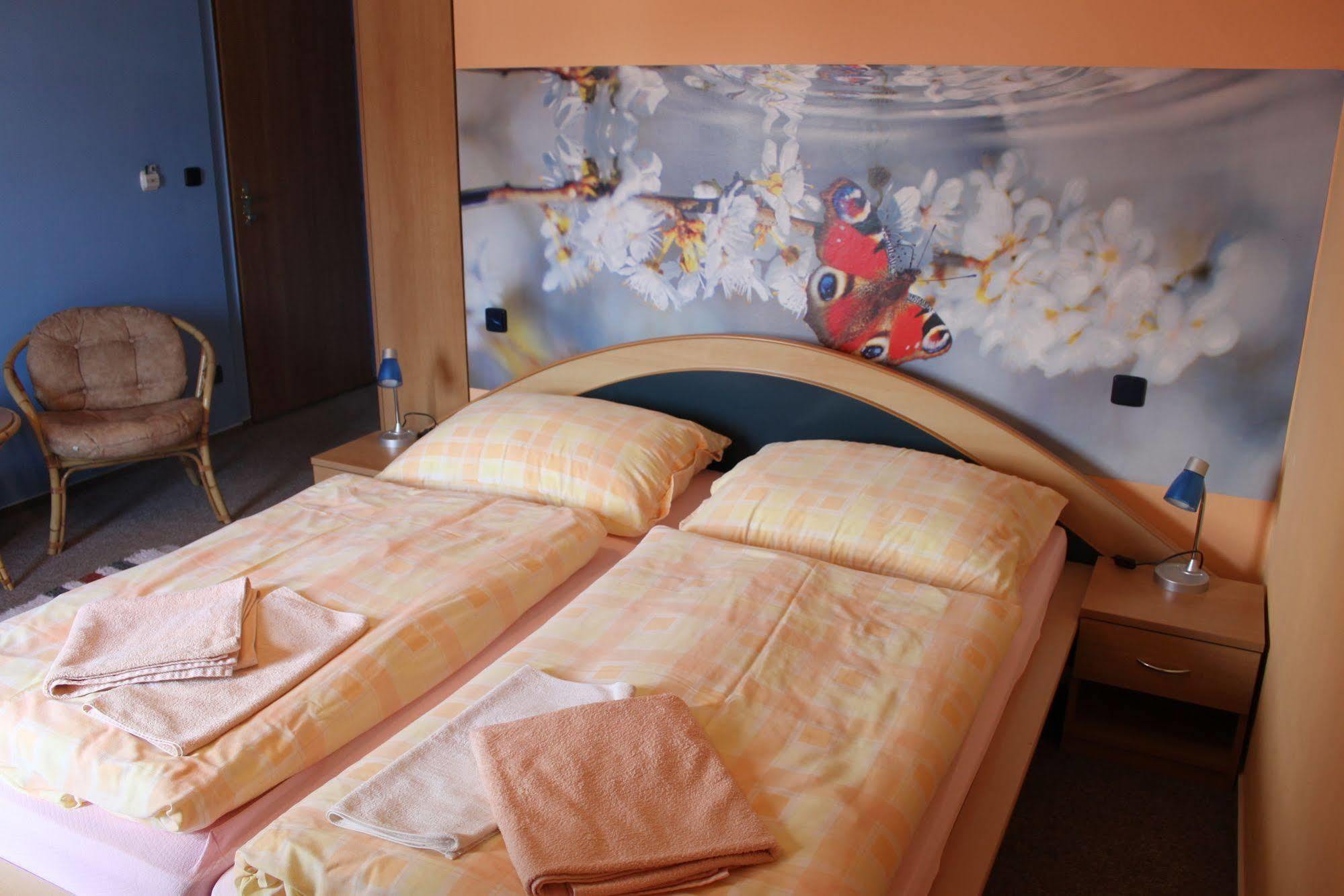 Pension Vseruby Экстерьер фото